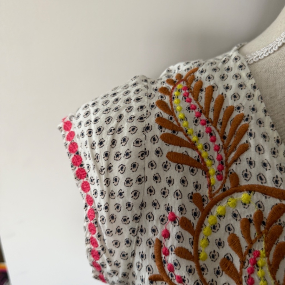 THML Embroidered Printed Top M Colorful - Picture 6 of 6